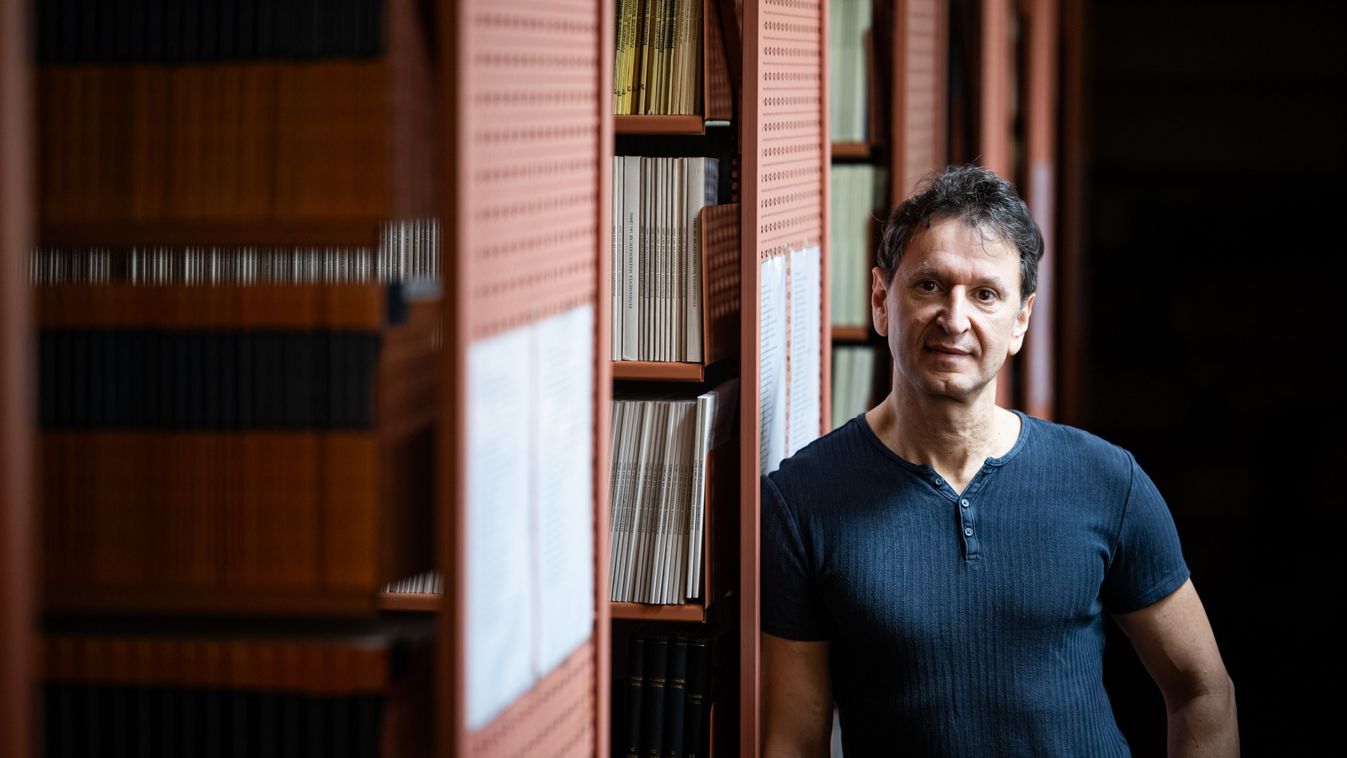 Versenyben az emberrel