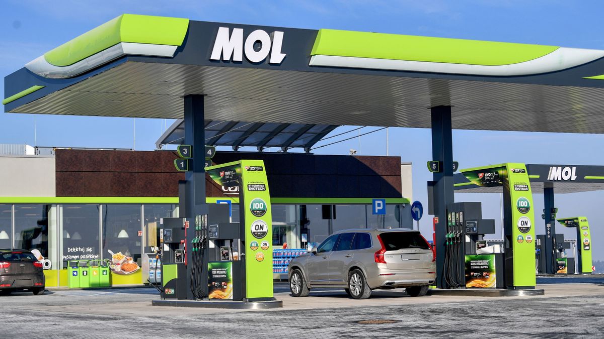 Brutális zuhanás: ezt már a vágtató olajár sem veheti el a magyaroktól