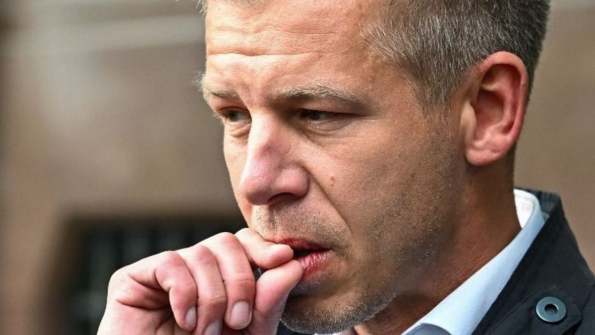 Hamis bizonyítékok előállítására készül Magyar Péter és a Tisza