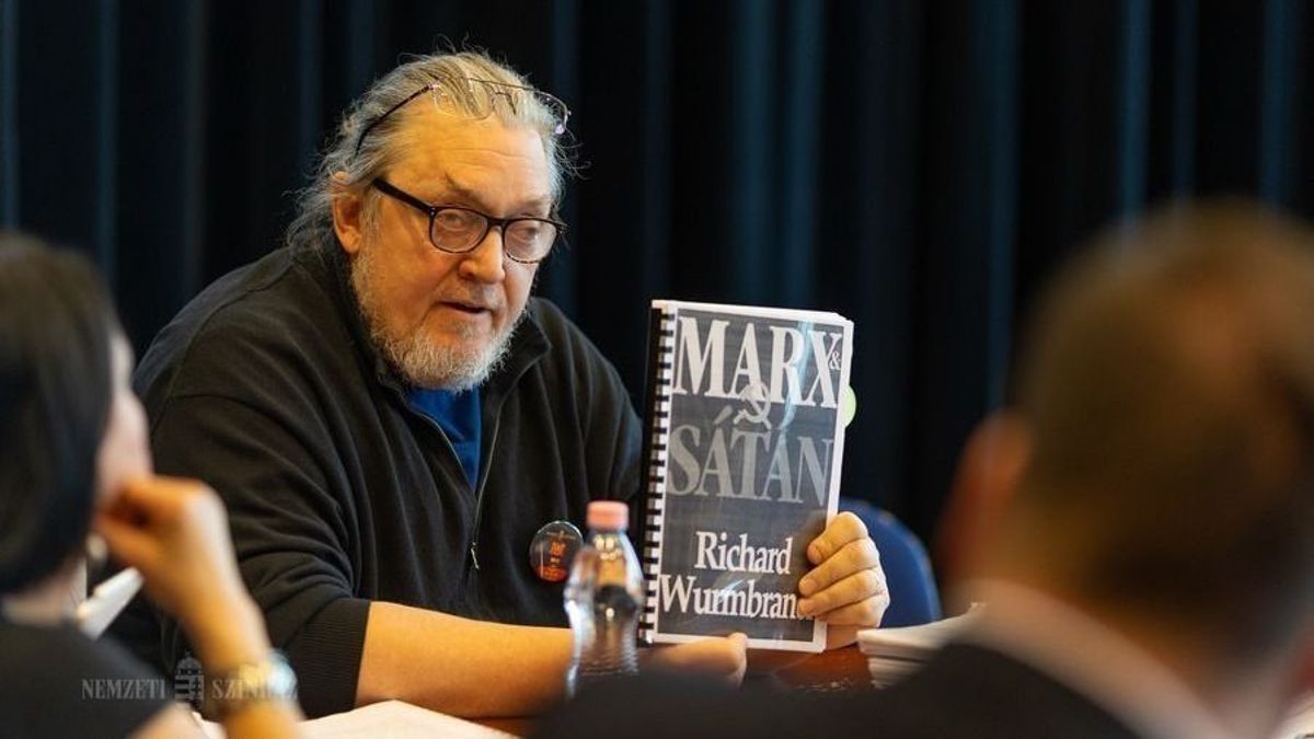 Vidnyánszky tetemre hívja Marxot