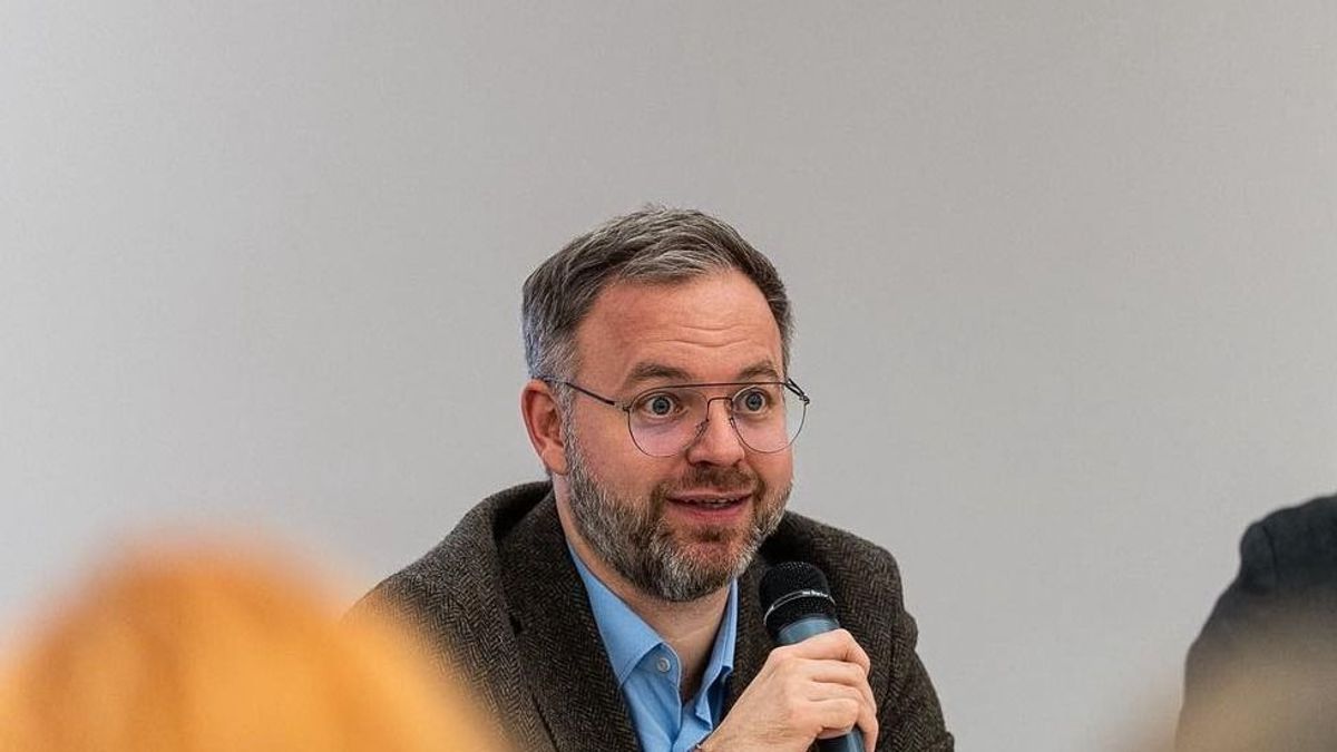 Köpni-nyelni nem tudtak a Partizán újságírói: minden magyart érintő kérdésben adott egyértelmű választ Orbán Balázs (VIDEÓ)