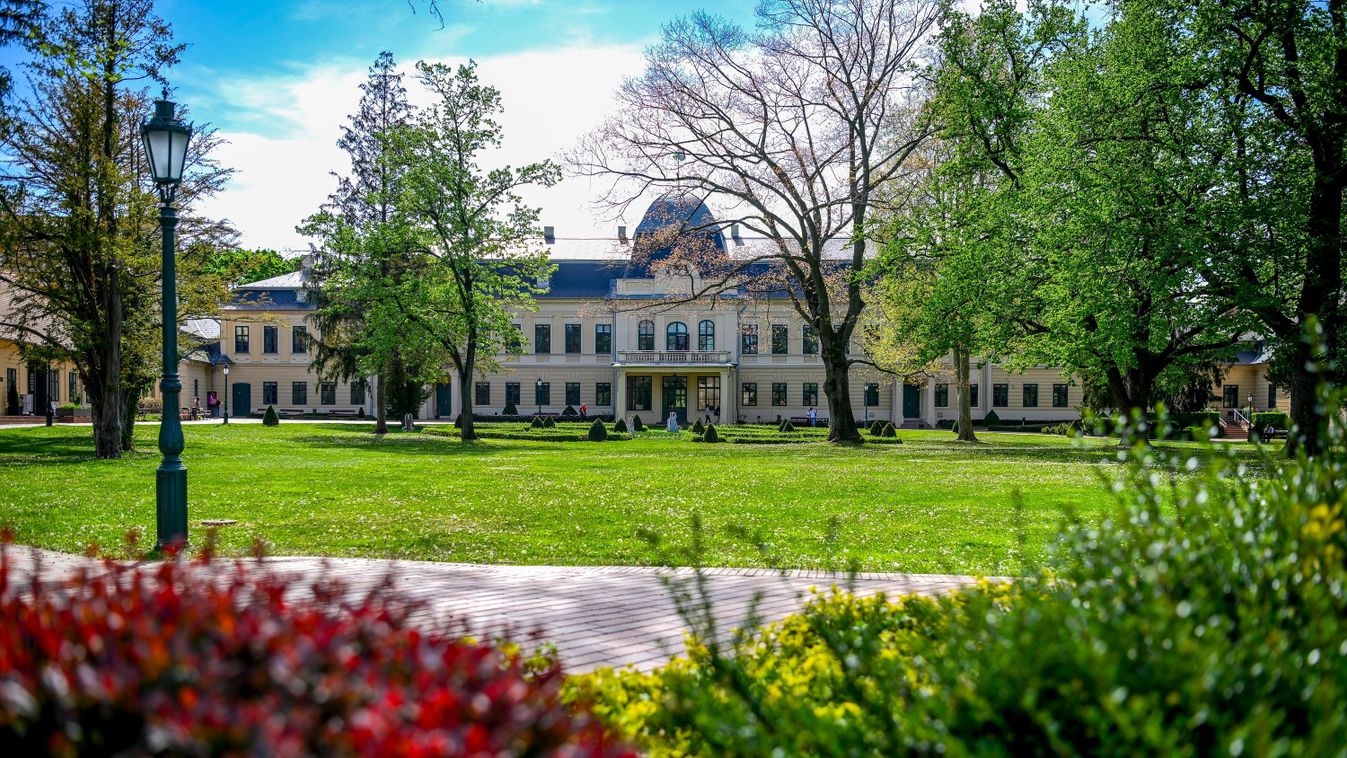 Jubileumi programsorozatot indít a tíz éve megnyitott gyulai Almásy-kastély