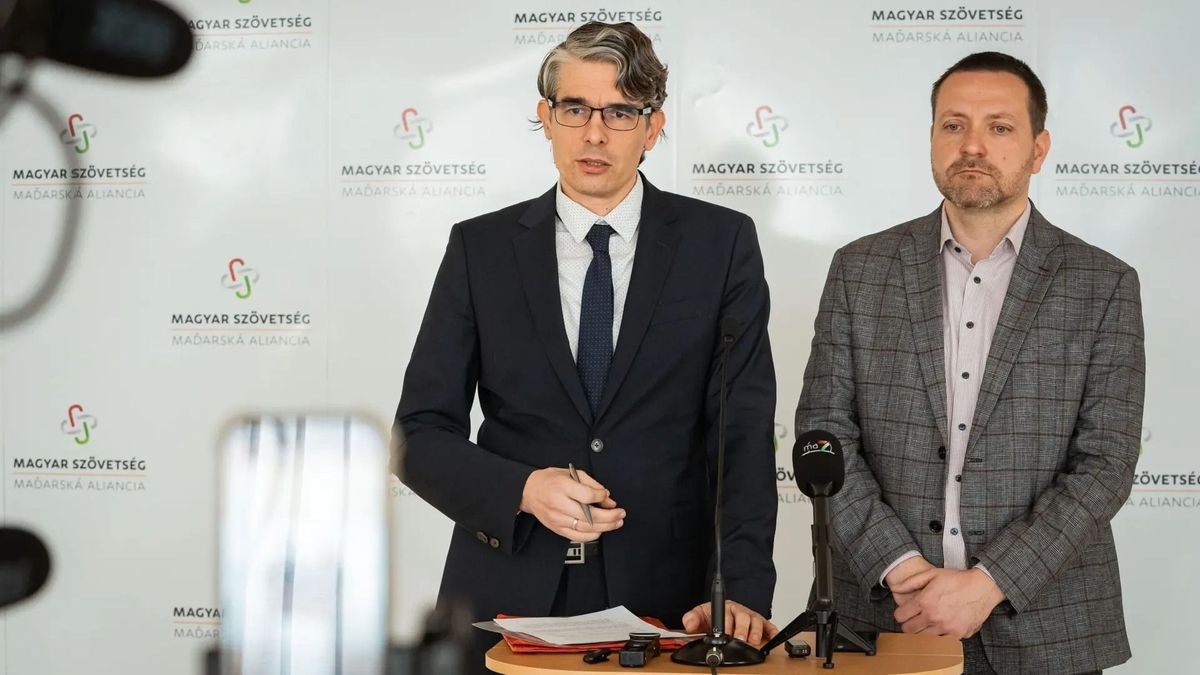 Óriási siker: a szlovák rendőrség leállította a Beneš-dekrétumok megkérdőjelezői ellen folytatott eljárást