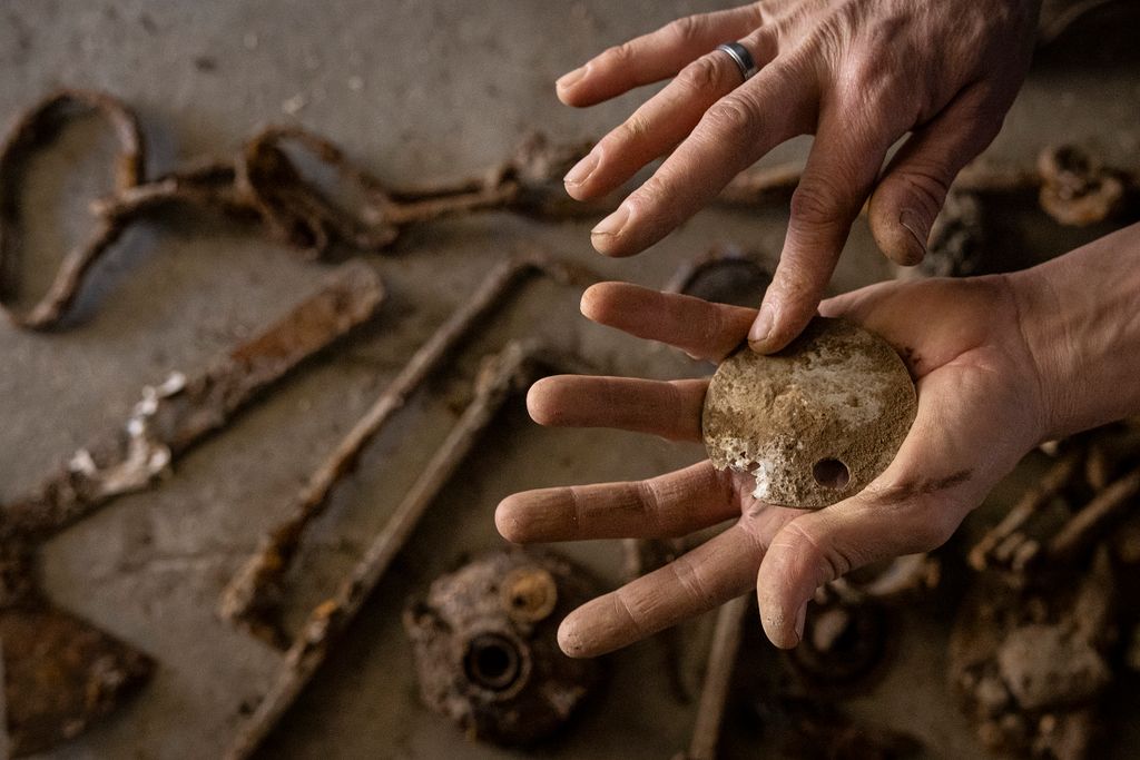 20260227 Somlóhegy Taposókút Somlóvásárhelyen amely a XIX század elején épült ipari műemlék. Barlangi mentő csapat dolgozik a kút teljes mélységének a kitisztításán.  Fotó: Kállai Márton KM