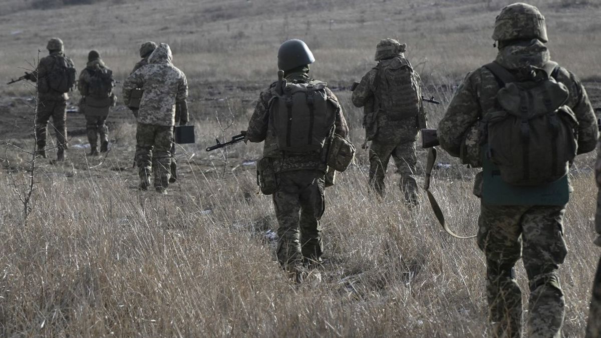 Brutális számokat közölt Ukrajna: tízből csak egy orosz katona éli túl a frontvonal mögé történő behatolást