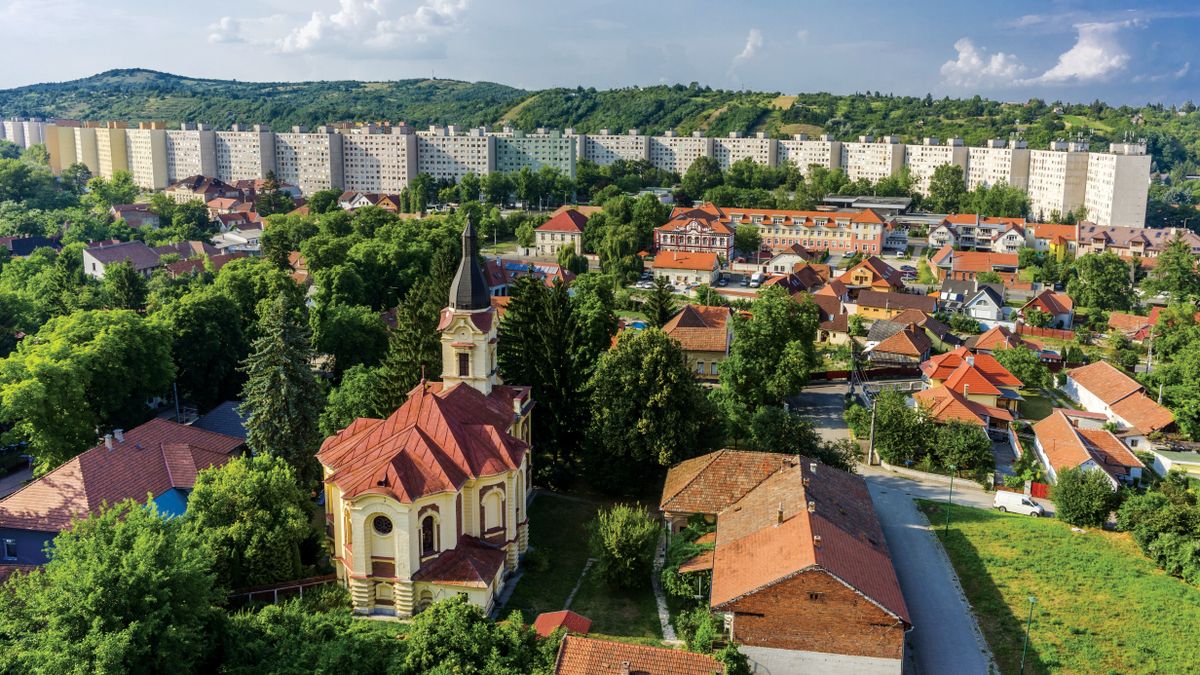 Hatalmas küzdelem jön Miskolcon: marad-e narancssárga az acélváros?