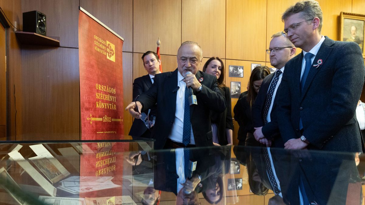 Nagy bejelentést tett a miniszter: hazahozták az „egyetemes magyarság írójának” hagyatékát