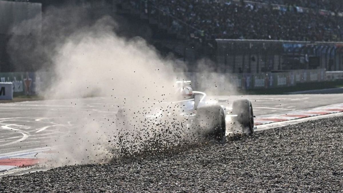 Ez már rég nem a versenyzésről szól? Világra szóló botrányok árnyékolják be a történelmi F1-sikert