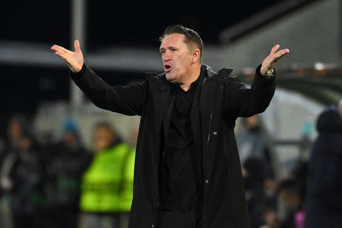 KEANE, Robbie magyarszabály