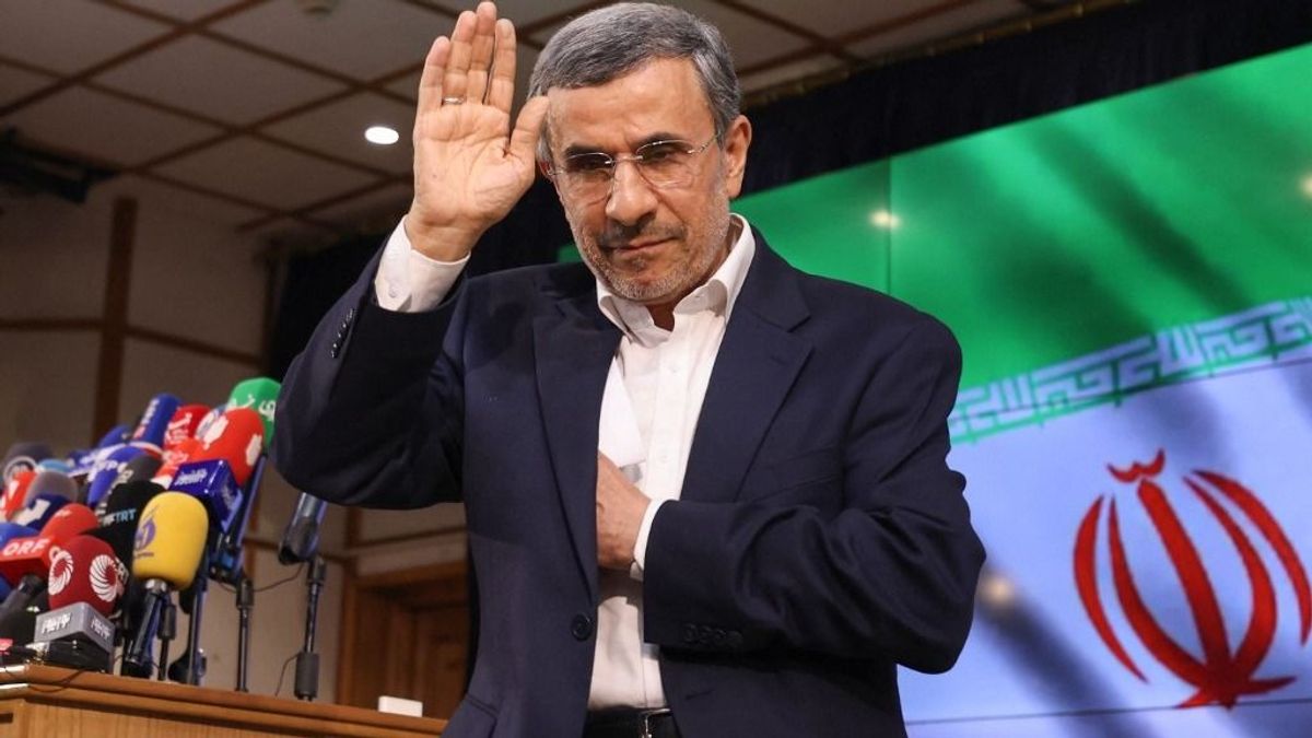 Ahmadinezsád: az iráni legfőbb Moszad-vadász titokban Moszad ügynök volt