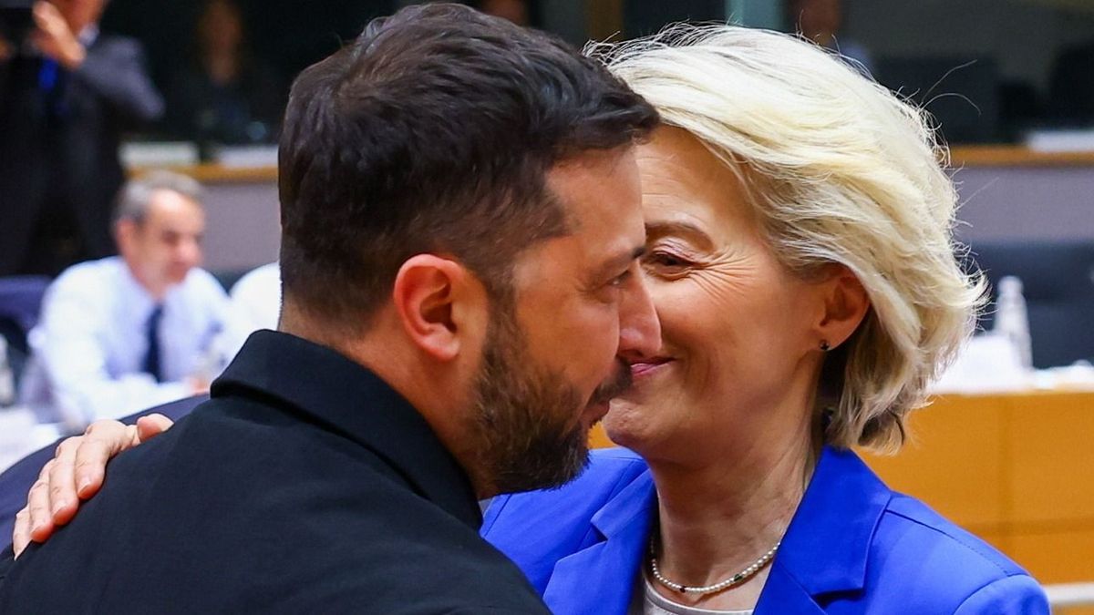 Szamurájkarddal akarja felnyársalni Orbánt egy ukrán – és ezek akarnak Európába jönni?!