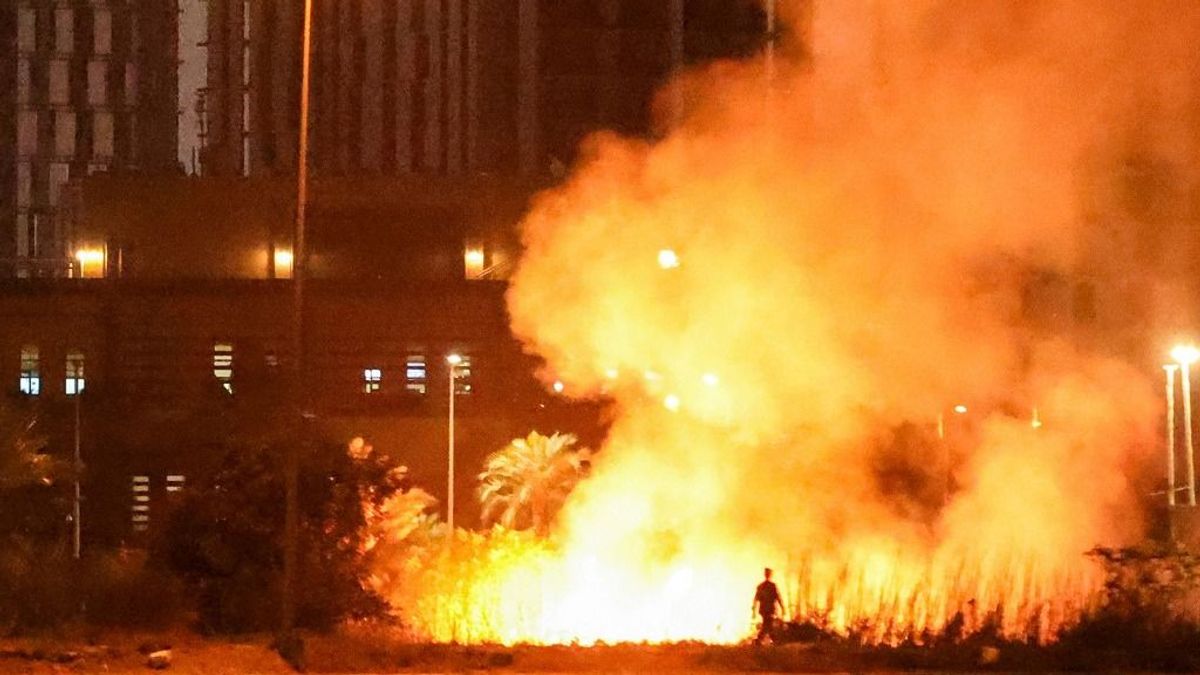 Tragédia élőben: a távoli Arad városára kezdtek záporozni a rakéták