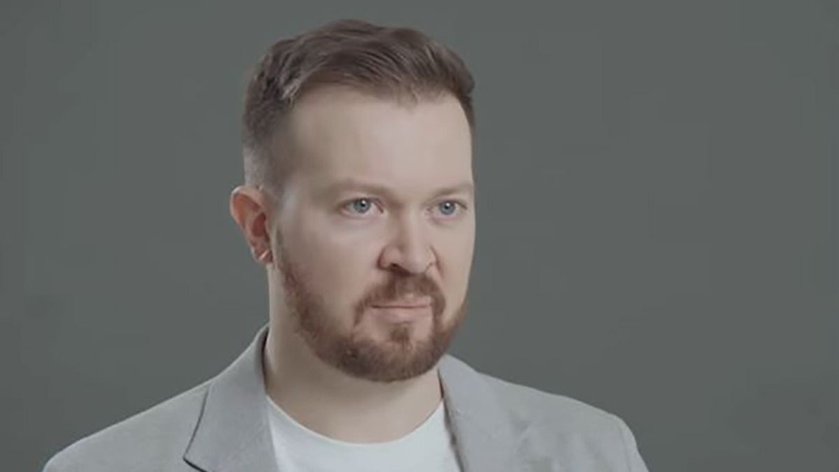 Szabó Bence csúnyán megütheti a bokáját – jobb lett volna rendőrként, és nem politikai aktivistaként viselkednie