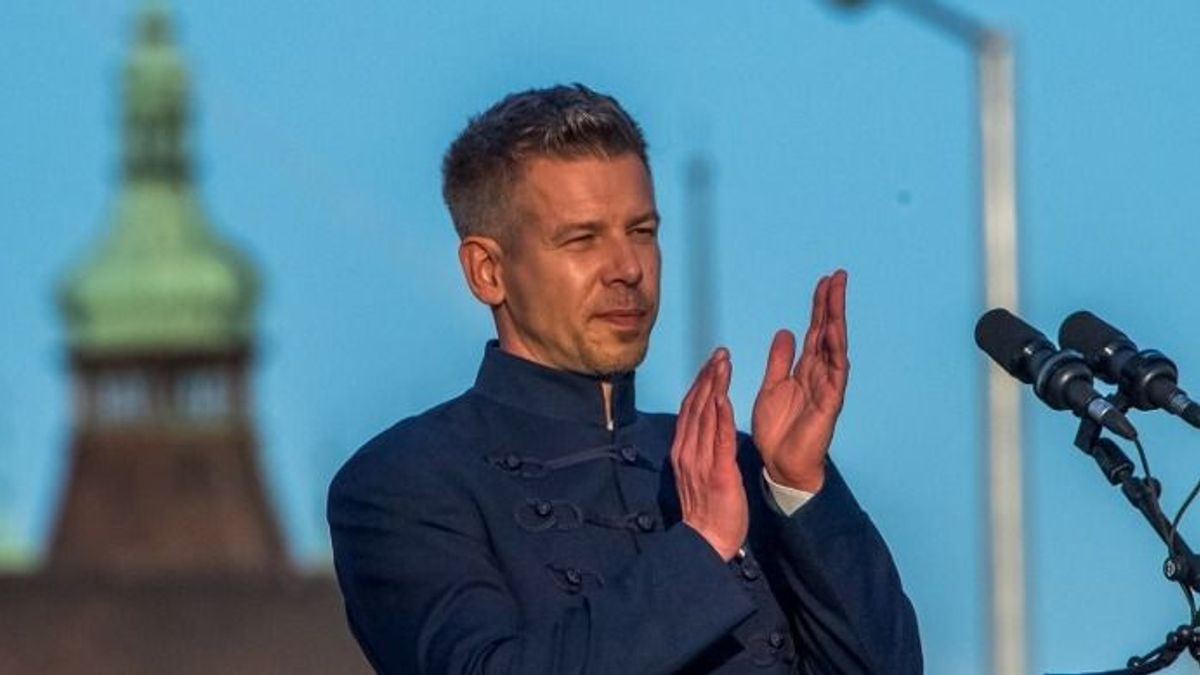 Magyar Péter nem létező frakciójukról delirált (VIDEÓ)