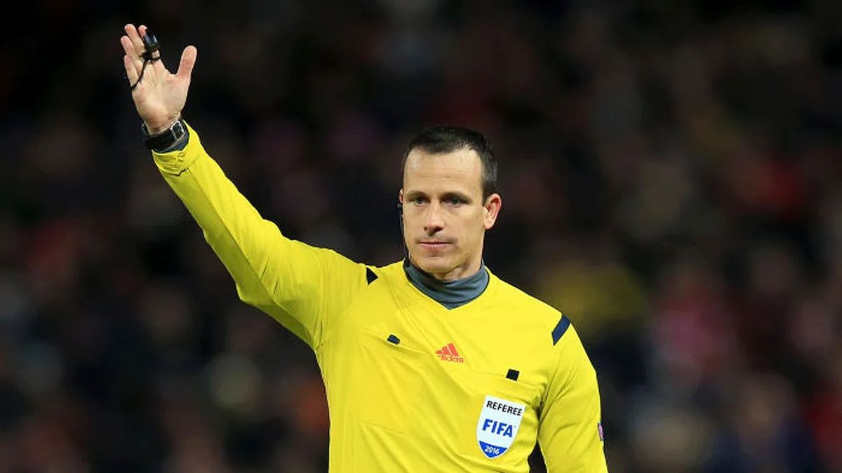 „Folyamatosan jönnek a rakéták és a drónok” – katasztrófafilmbe illő állapotokról számolt be a Dubajban ragadt magyar játékvezető