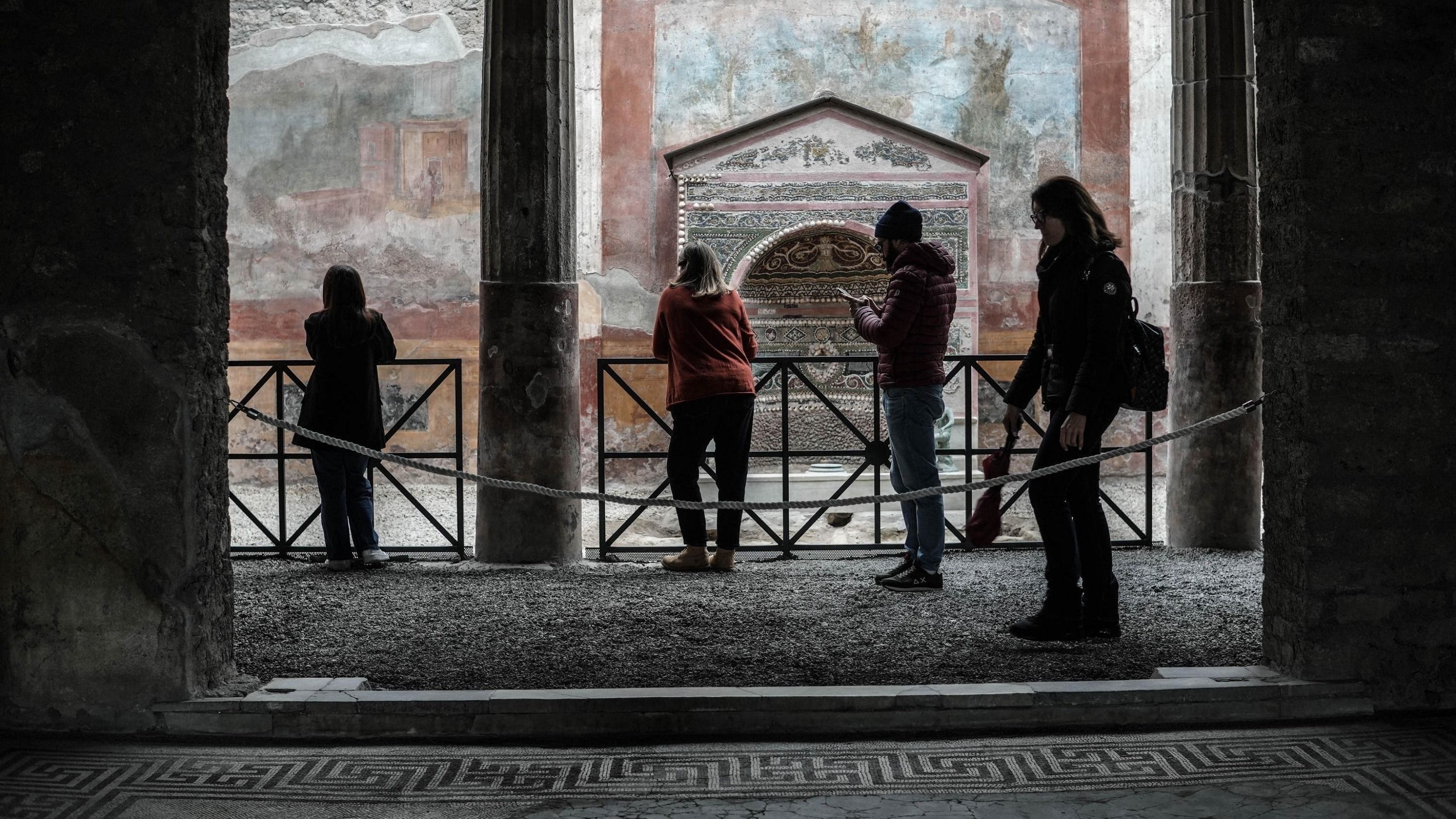 Új kiállításon mutatják be a pompeji áldozatok gipszöntvényeit