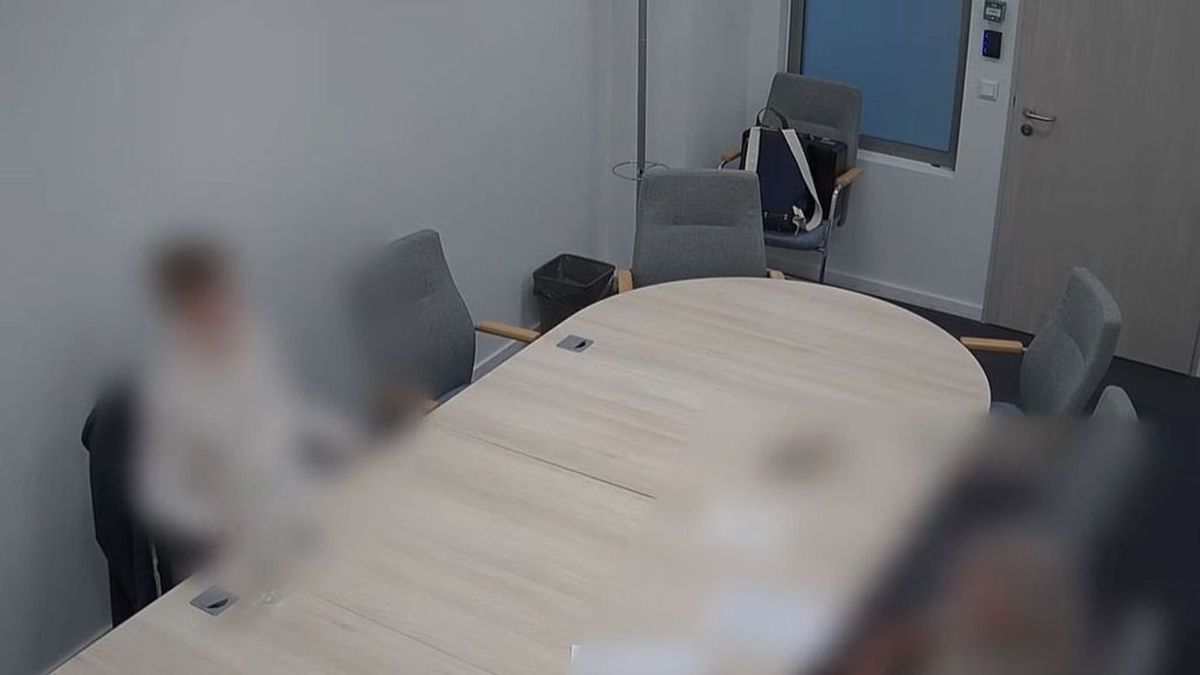 A Tisza Párt ügynökbotrányában érintett, Gundalf néven elhíresült informatikus kihallgatása