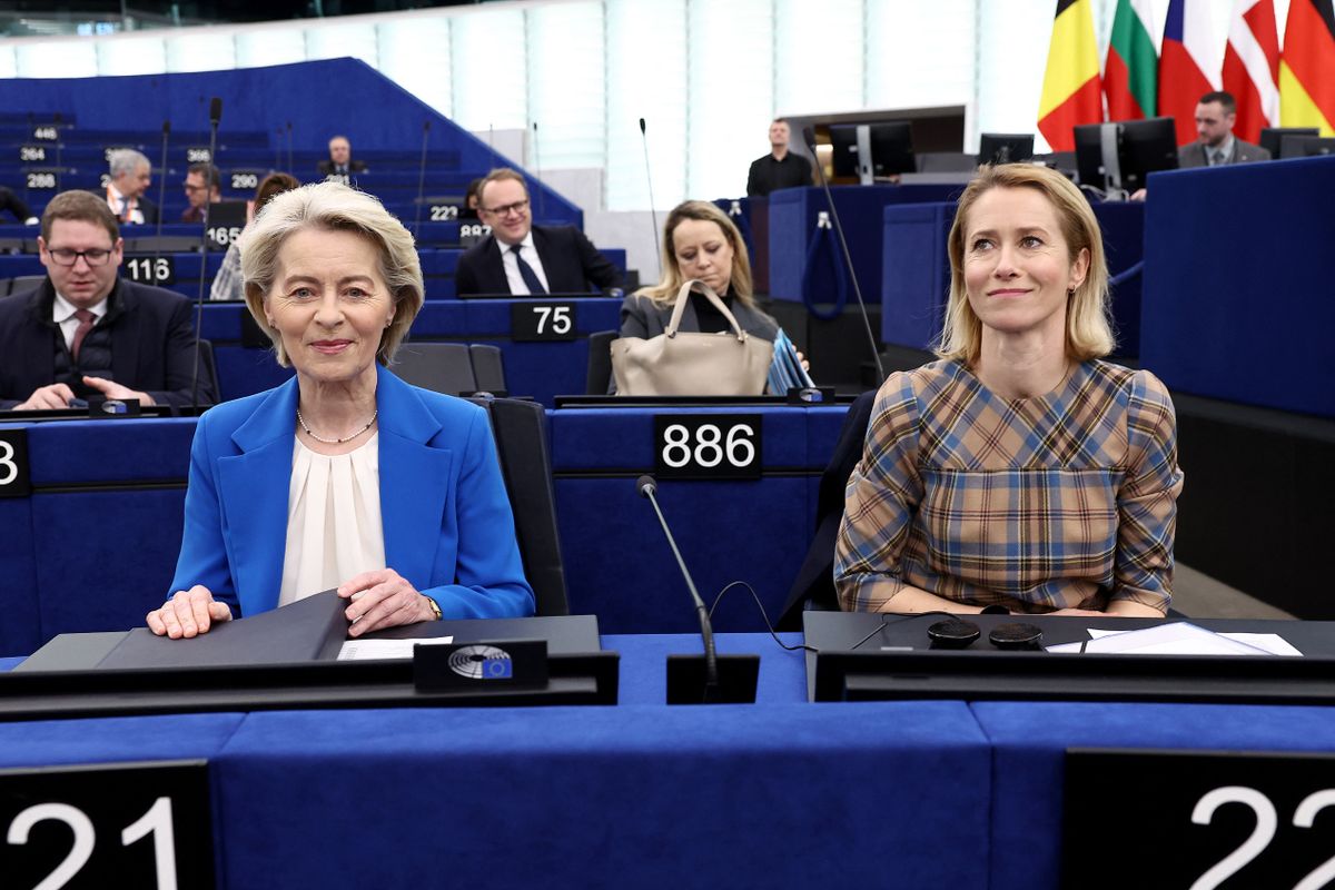 Ursula von der Leyen és Kaja Kallas az Európai Parlamentben. FREDERICK FLORIN / AFP