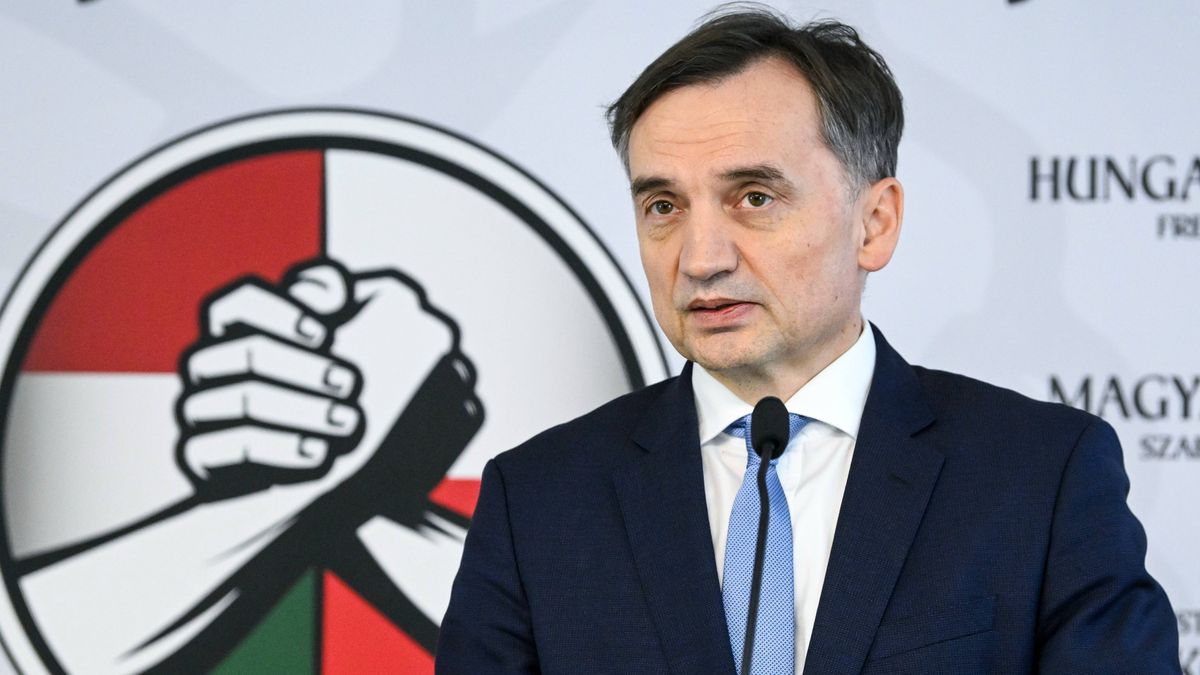 Figyelmeztetés a magyaroknak: „Magyar Péter politikája a bosszú politikája”, ha győz, Brüsszel győz – lengyel politikus a Mandinernek!