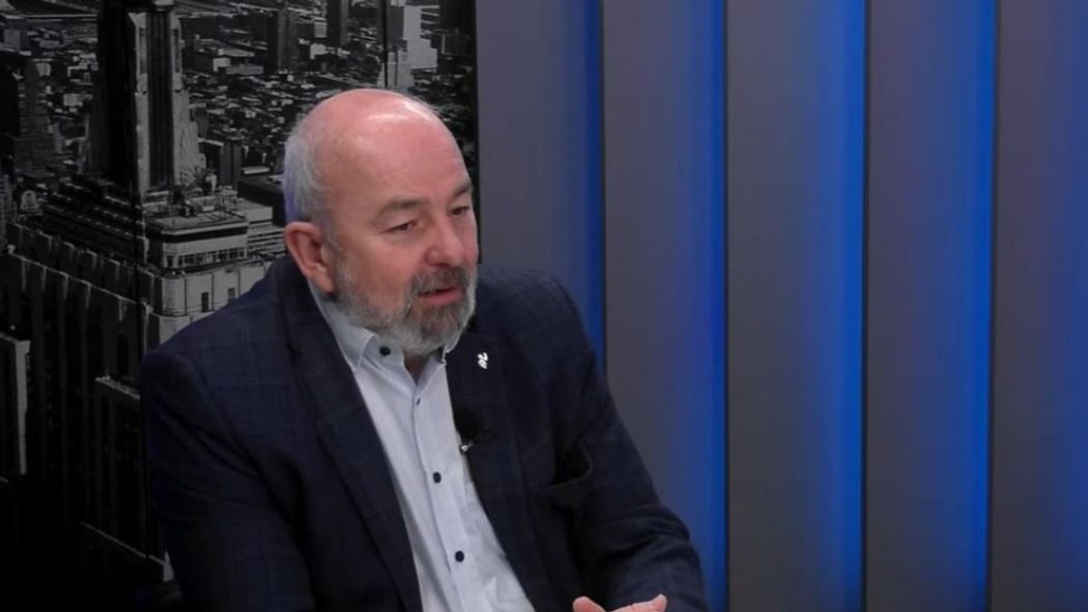 Holoda Attila nem fér a bőrébe: hergel, csúsztat és hazudik, mint a kommunisták