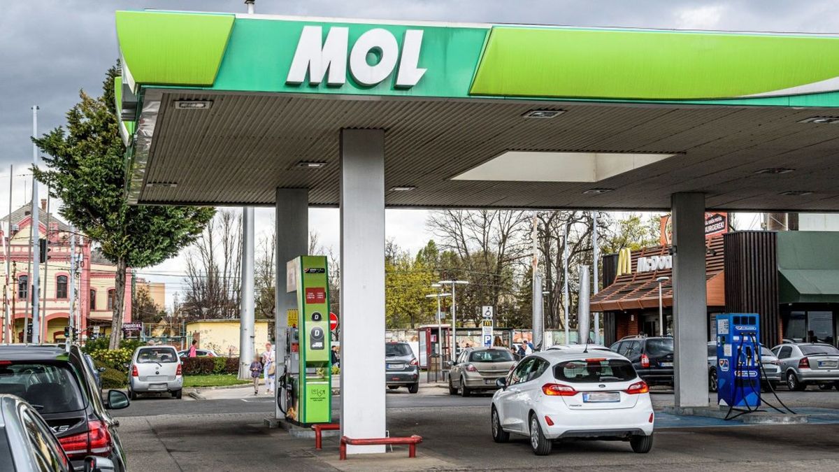 Ukrajna, Irán, Horvátország: hazánk határain túl dől el az üzemanyagárak sorsa – szakértő világítja meg a helyzetet