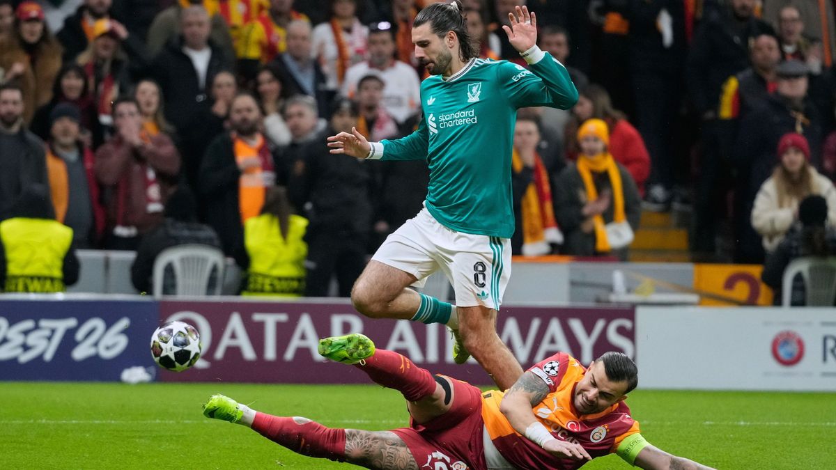 „Mintha jégen csúszkáltak volna” – szamárpadban a Liverpool magyarjai