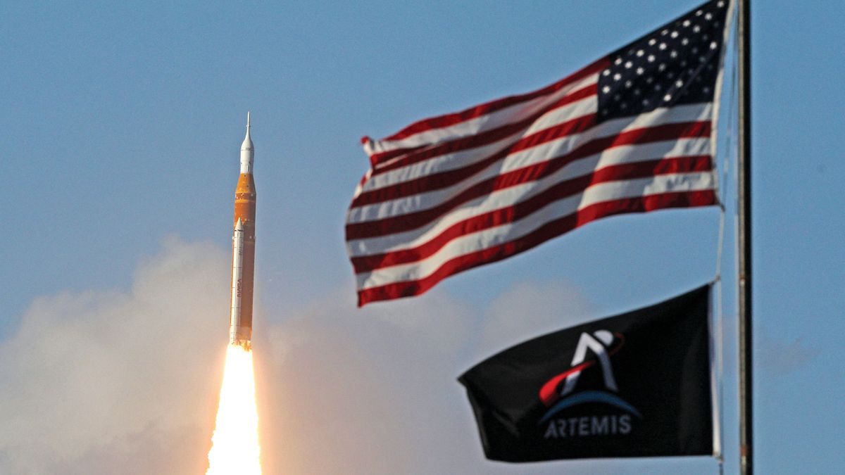 Több mint ötven év után visszatér az emberiség a mély űrbe – a végső célj az állandó holdbázis megteremtése