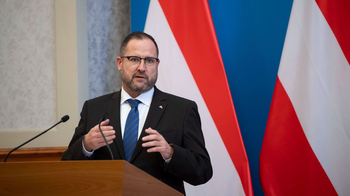 Sokkoló üzenet érkezett nyugati szomszédunktól: a választás tétje messze túlmutat Magyarországon