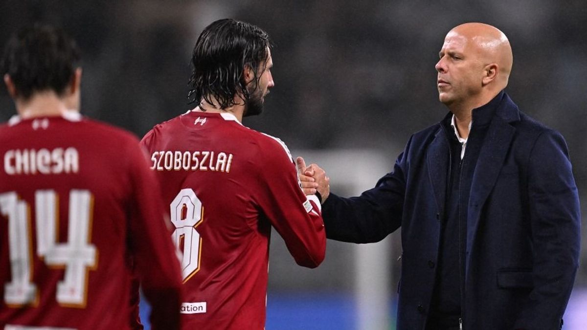 Megszülethetett a döntés Szoboszlai főnökéről – egy emberként tüntetnek Liverpoolban