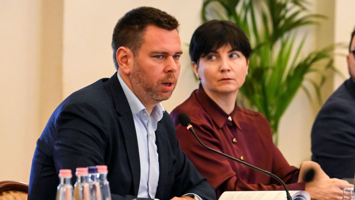 Remélem, hogy azon dúlt demokraták, akik két éve kétségbeesetten kampányoltak Karácsonyért, most elégedettek