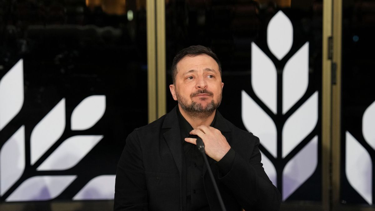 Érdekes mesére emlékezteti az oroszokat Zelenszkij viselkedése