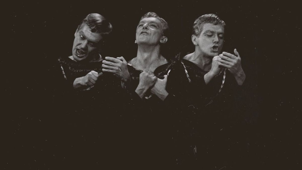 Előbb egy fél disznó, aztán néma csend – van-e értelme Hamletet játszani Gábor Miklós után?