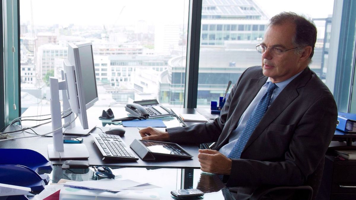 Megszólalt Bajnai Gordonék jegybankelnöke: „A lakástámogatások, az árstopok és a rezsicsökkentés károsak. Le kell jönni róluk, mint a drogról!”