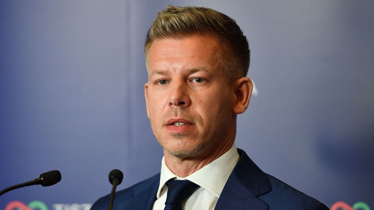 Magyar Péter további mandátumokra számít – nemzetközi sajtótájékoztatót tart a Tisza Párt elnöke (VIDEÓ)