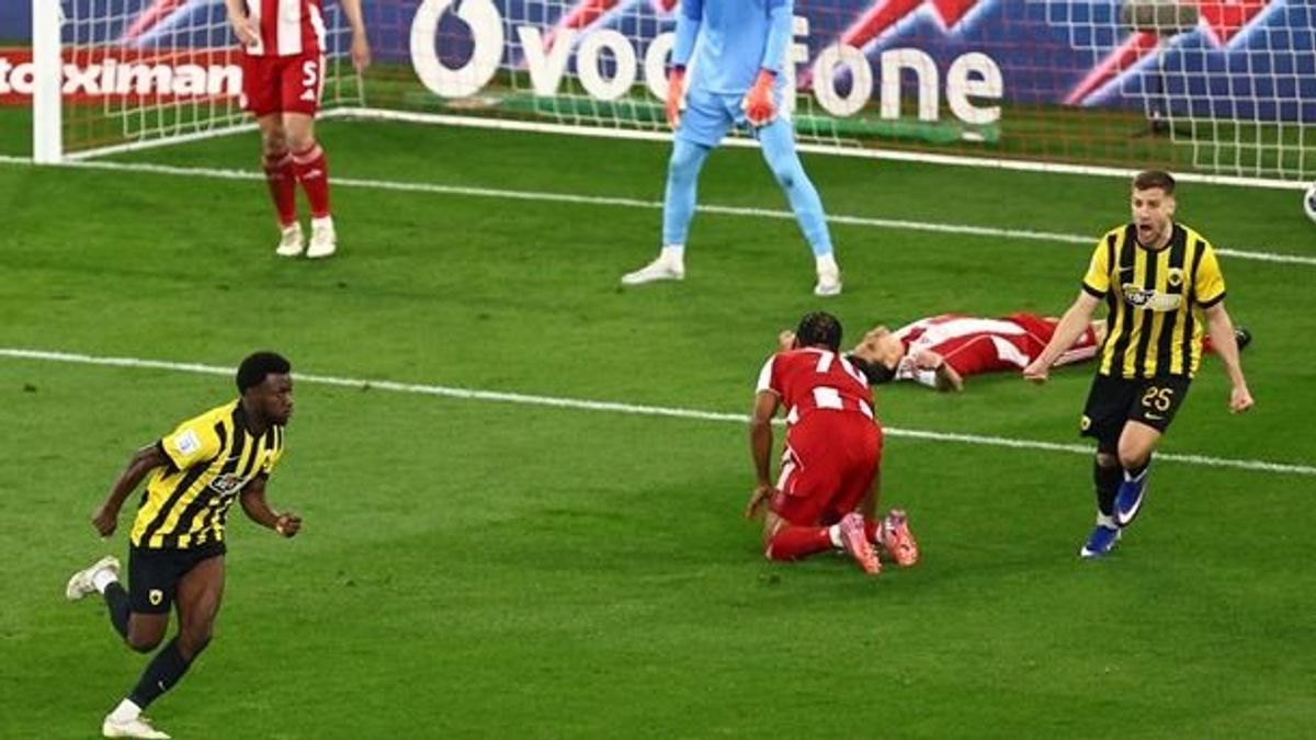 Varga Barnabás edzője ugyanazt mondja, mint Robbie Keane, de a végén mégis egy spanyolnak lehet igaza