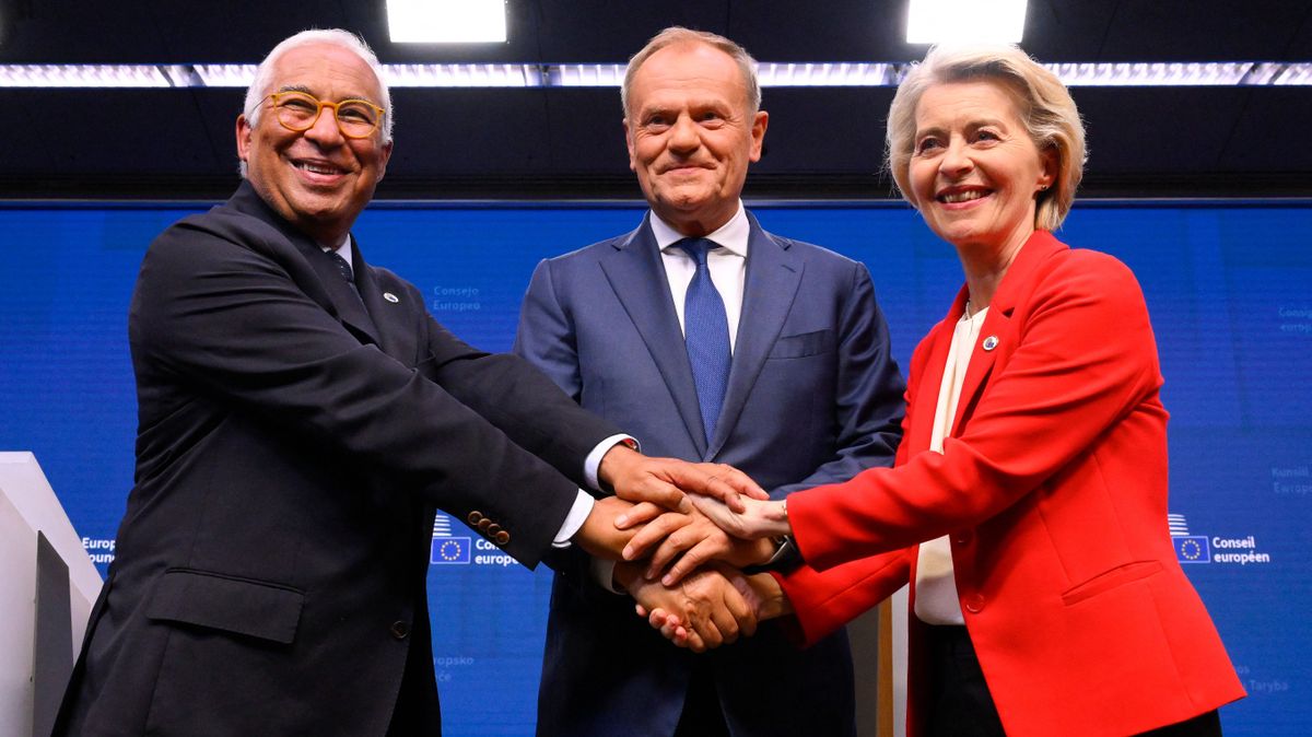 „Az EU segítette győzelemre Magyar Pétert” – az osztrák FPÖ főtitkára a Mandinernek