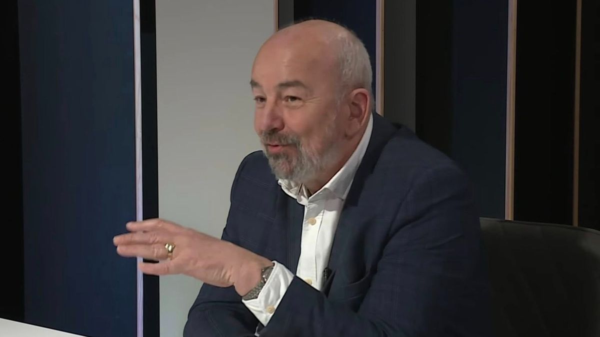 Nem bírt magával, kimondta: Magyar Péter energetikai szakértője szerint azonnal meg kell szüntetni a rezsicsökkentést (VIDEÓ)