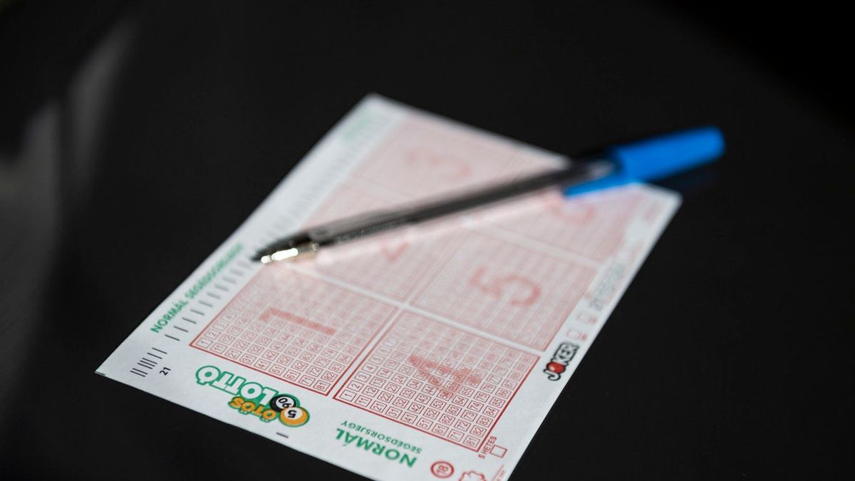 Ötszáz forintra emelkedik a lottó alapára augusztus 3-tól