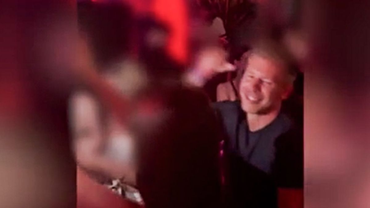 Olyan felvételeket hoztak nyilvánosságra a dühöngő Magyar Péterről, ami mindent megváltoztathat