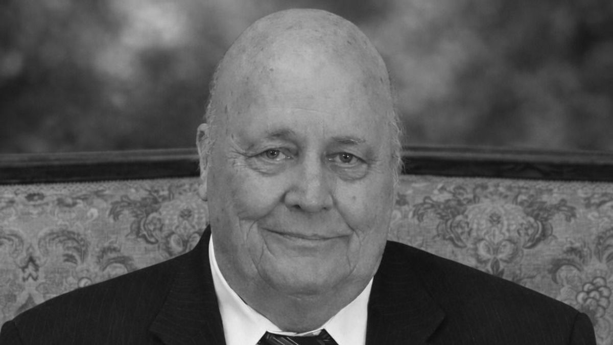 Elhunyt Paulin Ferenc