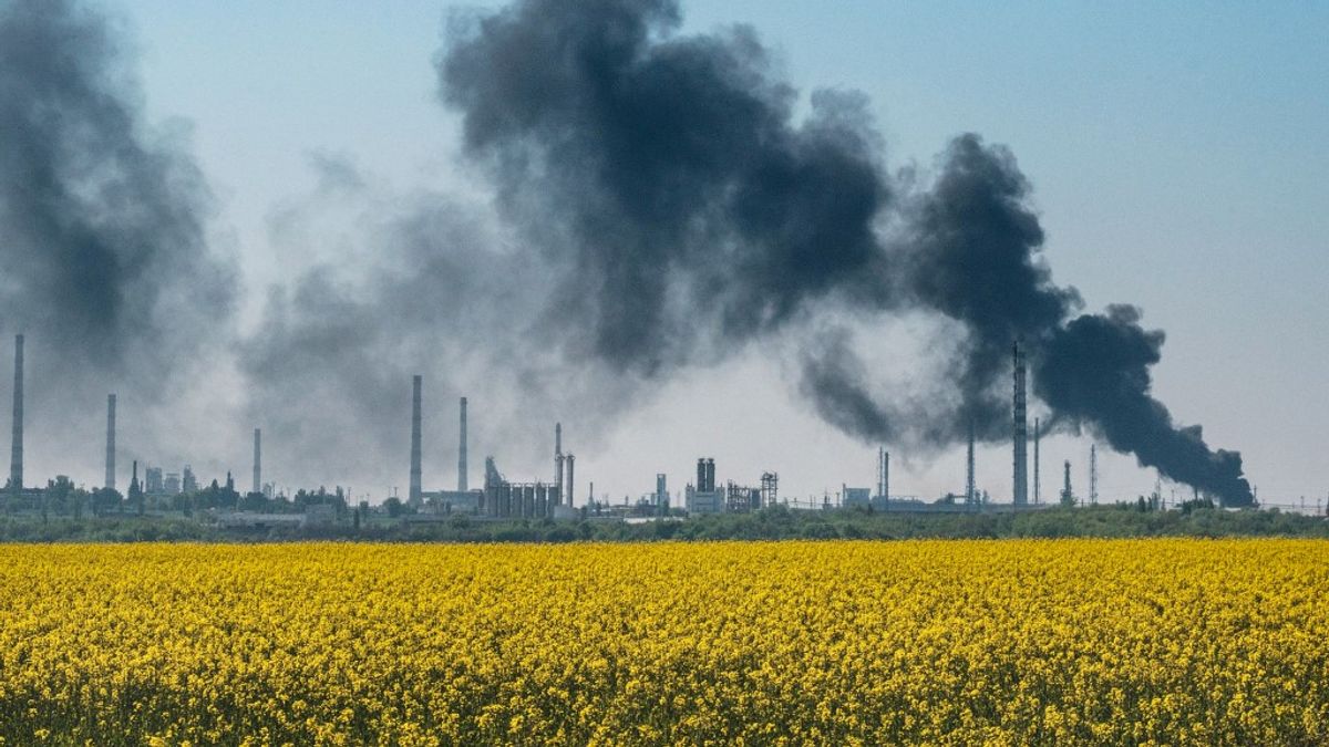 Brutális csapásokat mértek az ukránok az orosz olajlétesítményekre a Fekete-tenger térségében