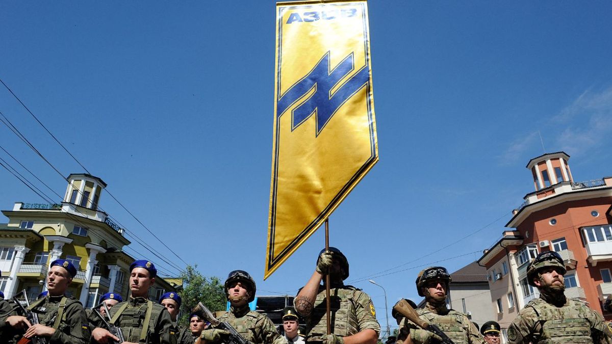 Az ukrán nacionalisták egyre elégedetlenebbek Zelenszkijjel