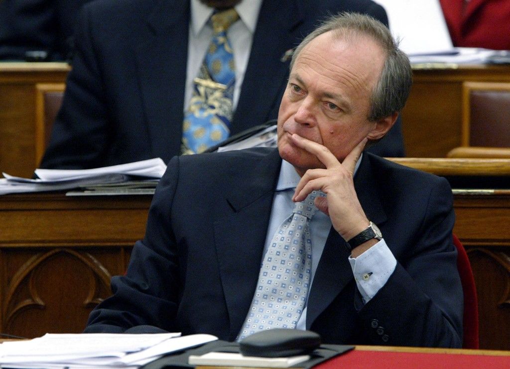 HUNGARY-HUN PM MEDGYESSY-01