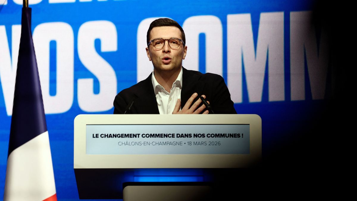 A francia jobboldal méltatta Orbán Viktort, és üzent az új magyar vezetésnek