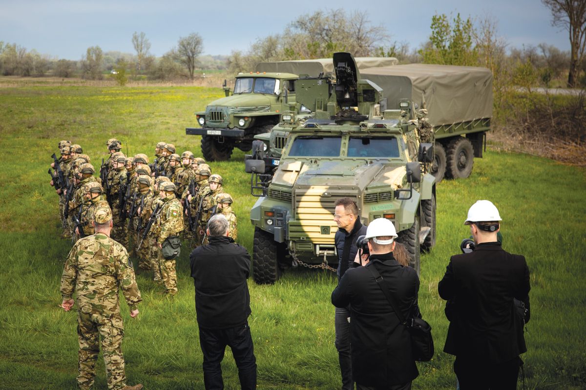 SZIJJÁRTÓ Péter; ORBÁN Viktor