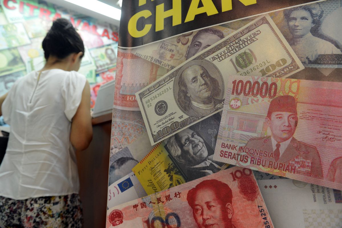 A dollár dominanciája mellett más pénznemek szerepe is erősödik