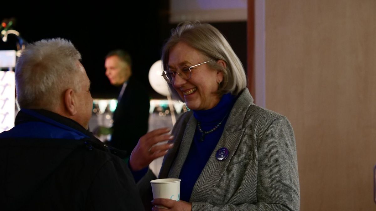 Leleplezés: botrányos háttérrel indítja egyik budapesti jelöltjét Magyar Péter