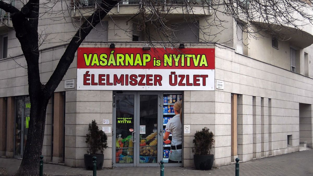 Aggodalomra semmi ok, május 1-én sem fog senki éhen halni: mutatjuk, mi lesz zárva és mi nem