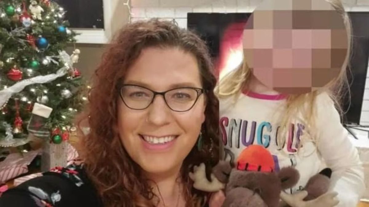 Elrabolta saját kisfiát egy amerikai transzpár, hogy nemváltó műtétet végezzenek el rajta – az FBI időben kapcsolt