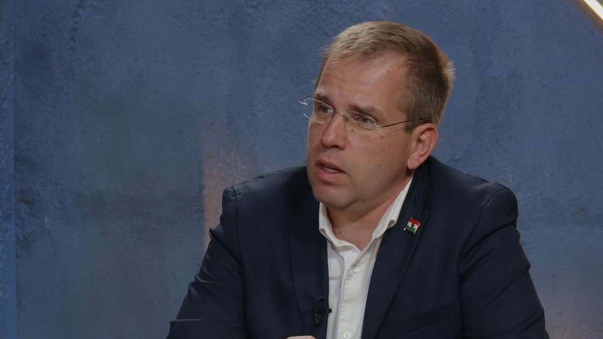 Kapaszkodjon meg: a balos elemző szerint a Tisza-kormány leendő minisztere, a kommunista utódpártnak is dolgozó Ruff a „rendszerváltás megvalósítója”